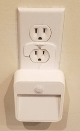 Clip It Hang Anywhere Outlet